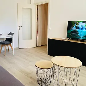 Magnifique Independant Au Rez-de-chaussee Appartement