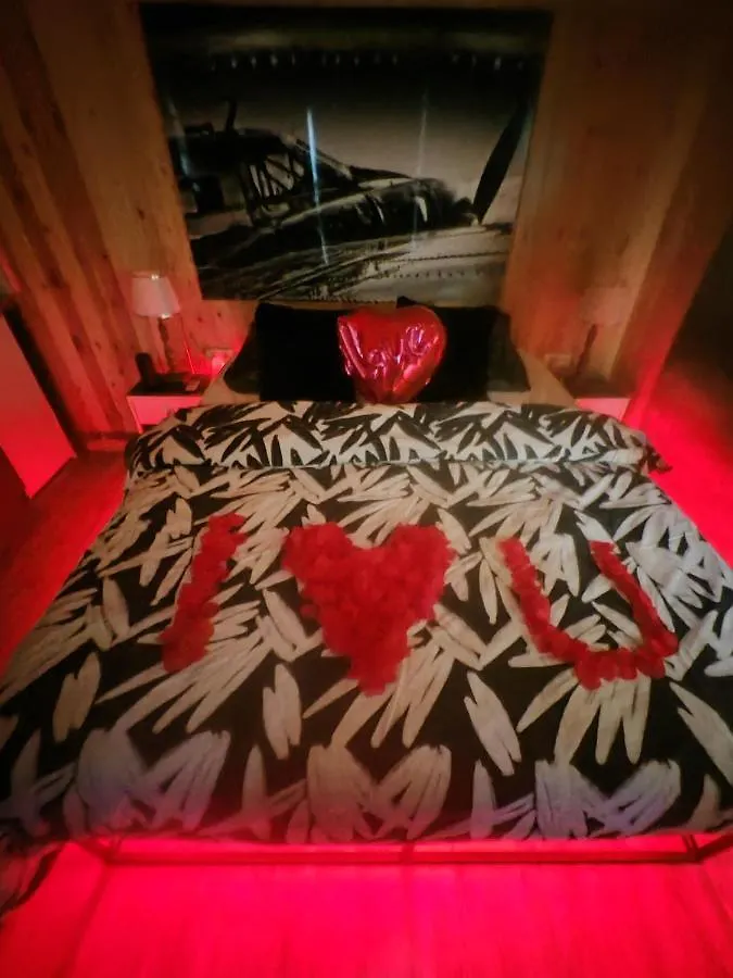Cottage Romantique, Son Jacuzzi Privatif, Piscine Rillieux-la-Pape 0*,